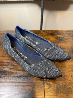 Rothy's Pointed Flats in Charcoal Tweed with Blue Trim Size W10
